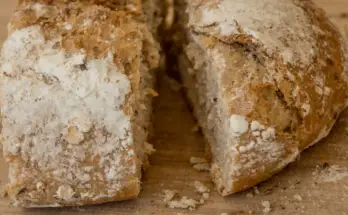 sourdough discard pumpkin bread