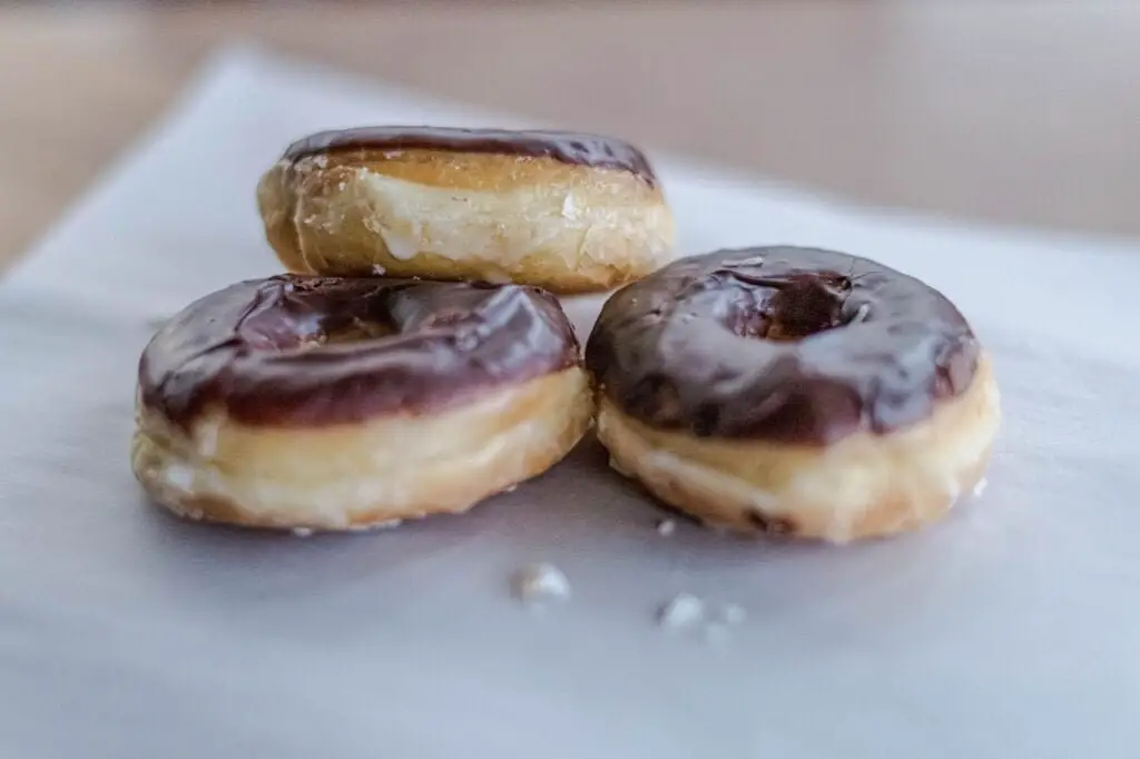 sourdough discard doughnuts