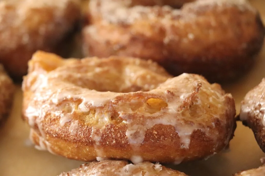 sourdough discard doughnuts