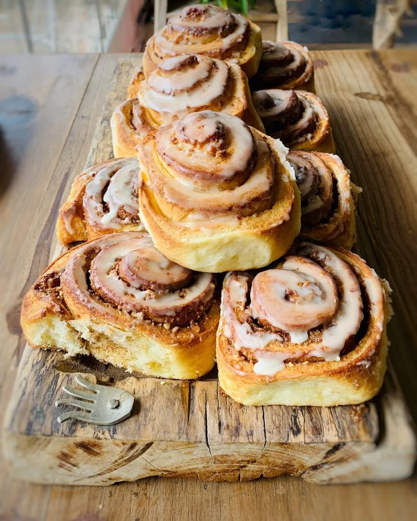 sourdough discard cinnamon roll recipe